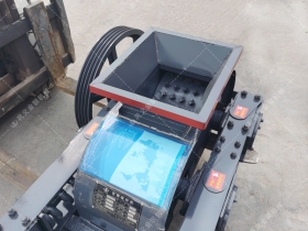 2PG400x250对辊糖心国产传媒VLOG入口发往湖南长沙破焦沫