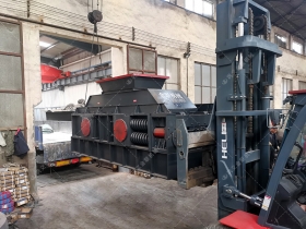 1500x800大型半自动液压对辊国产精品糖心VLOG发货